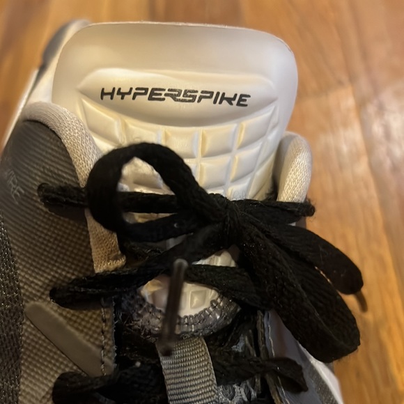 Nike - Hyperspike volleyball shoes - Picture 3 of 4